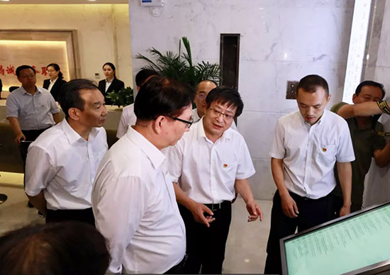 李玉賦來濟調(diào)研工會工作并考察心理健康中心建設(shè) 李玉賦來濟調(diào)研工會工作并考察心理健康中心建設(shè)